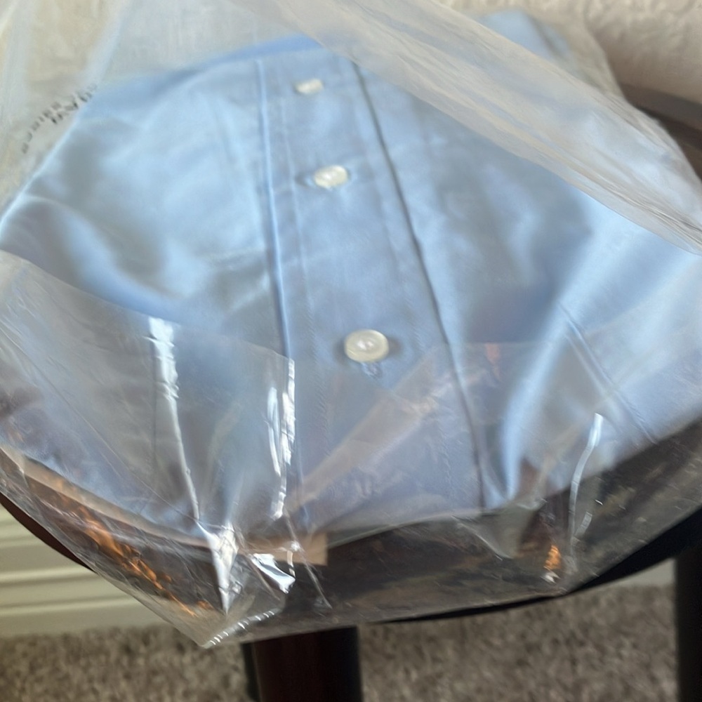 Edwards: Light Blue Long Sleeve Buttom down shirt- L (neck 16-16.5) - Picture 16 of 16
